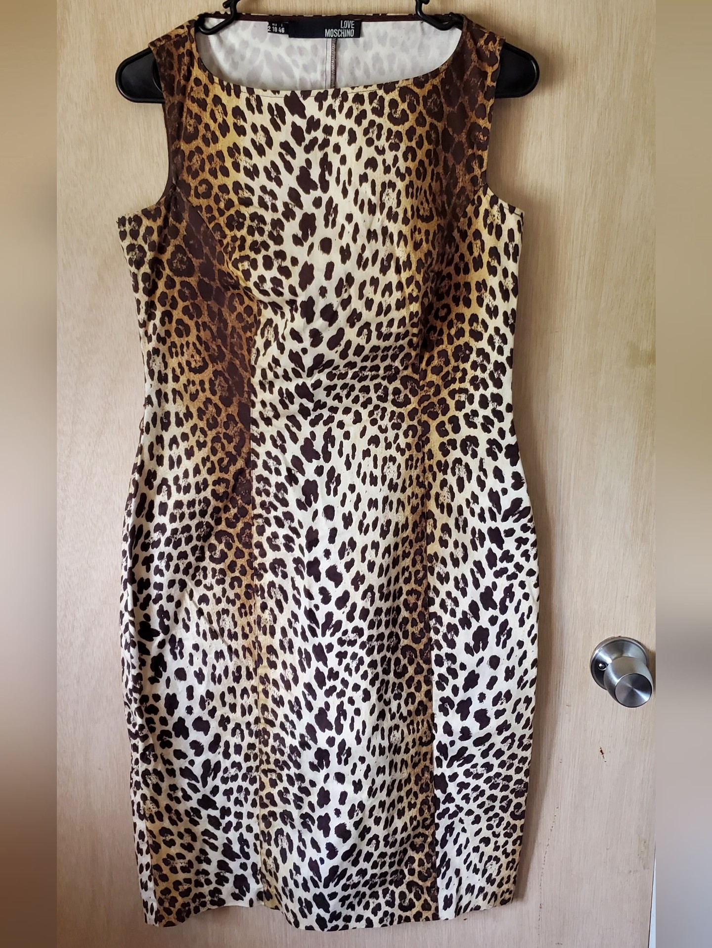 Love Moschino Vintage Leopard Print Sleeveless Sheath Dress, Size Us 10 Guc